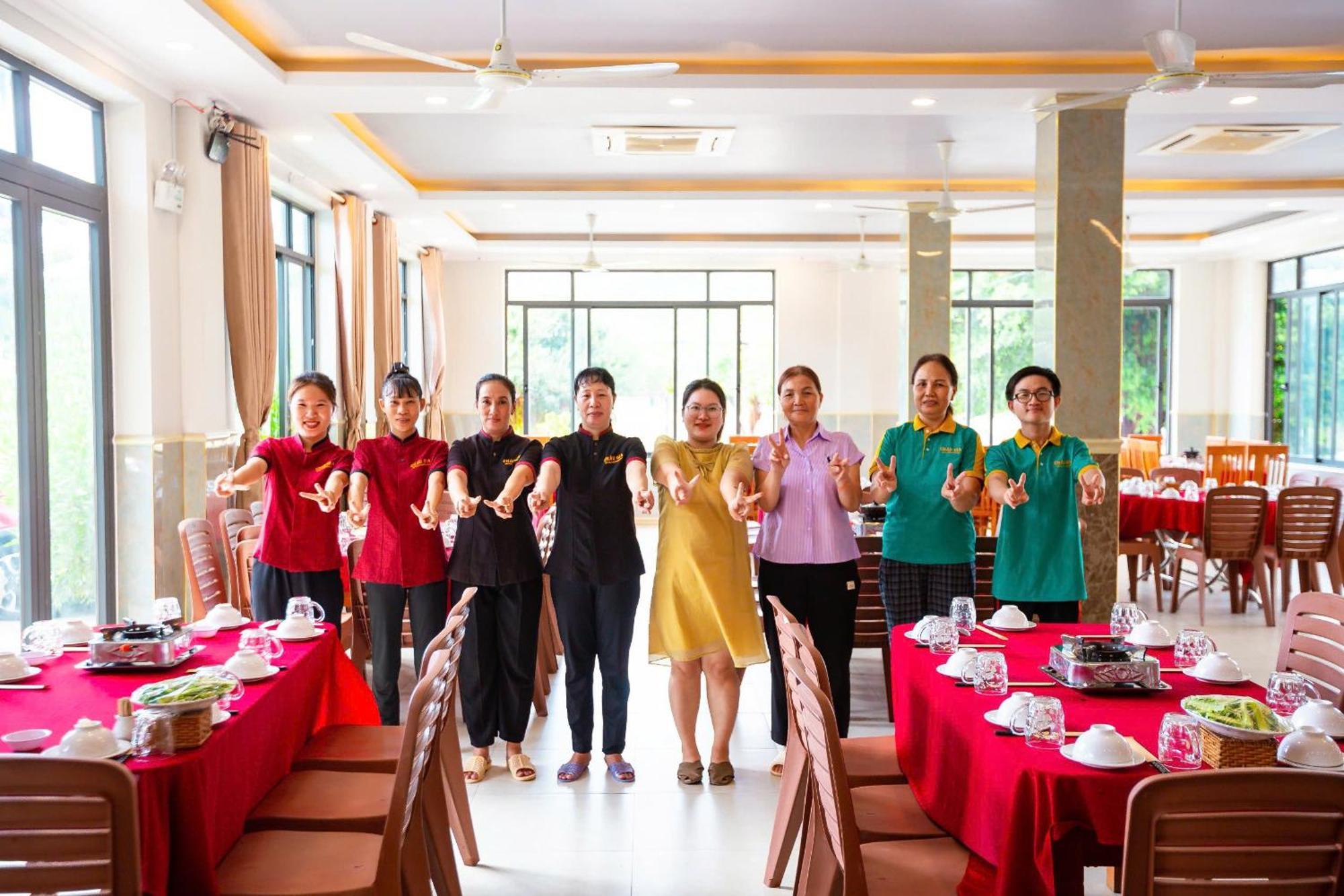 Chau Gia Hotel Vinh Hy Bay Zewnętrze zdjęcie
